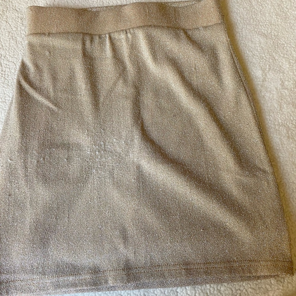 Gold sparkly mini skirt